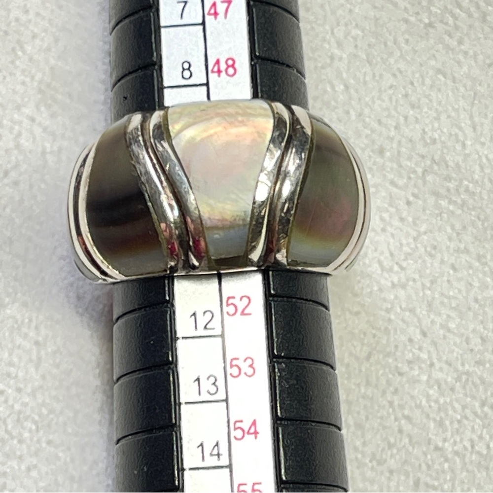 Mysterious Silver Gray Rounded Shell Inlay Ring size 5.5 Sterling Silver